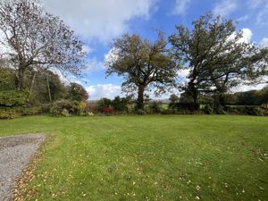 Photo 16- click for photo gallery